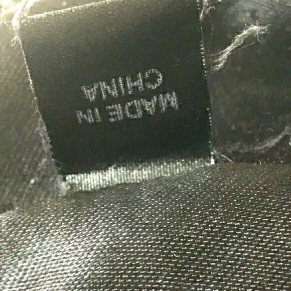 Vintage Guess Est 1981 Black Shoulder Women Bag - Picture 16 of 16